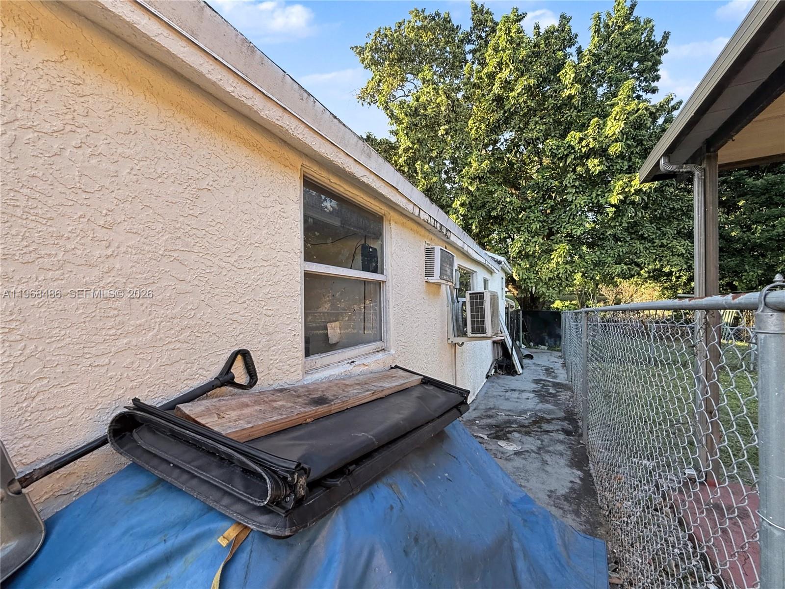 GARDEN CITY - Residential Income