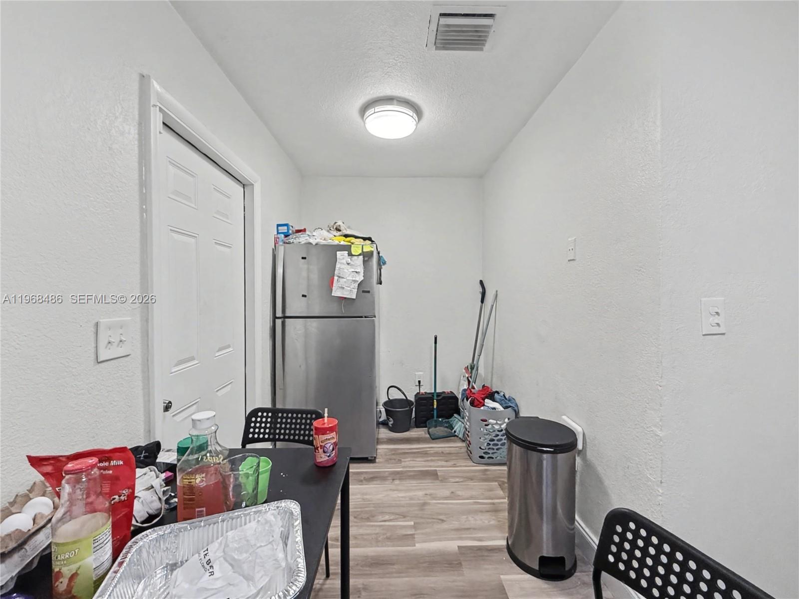 GARDEN CITY - Residential Income