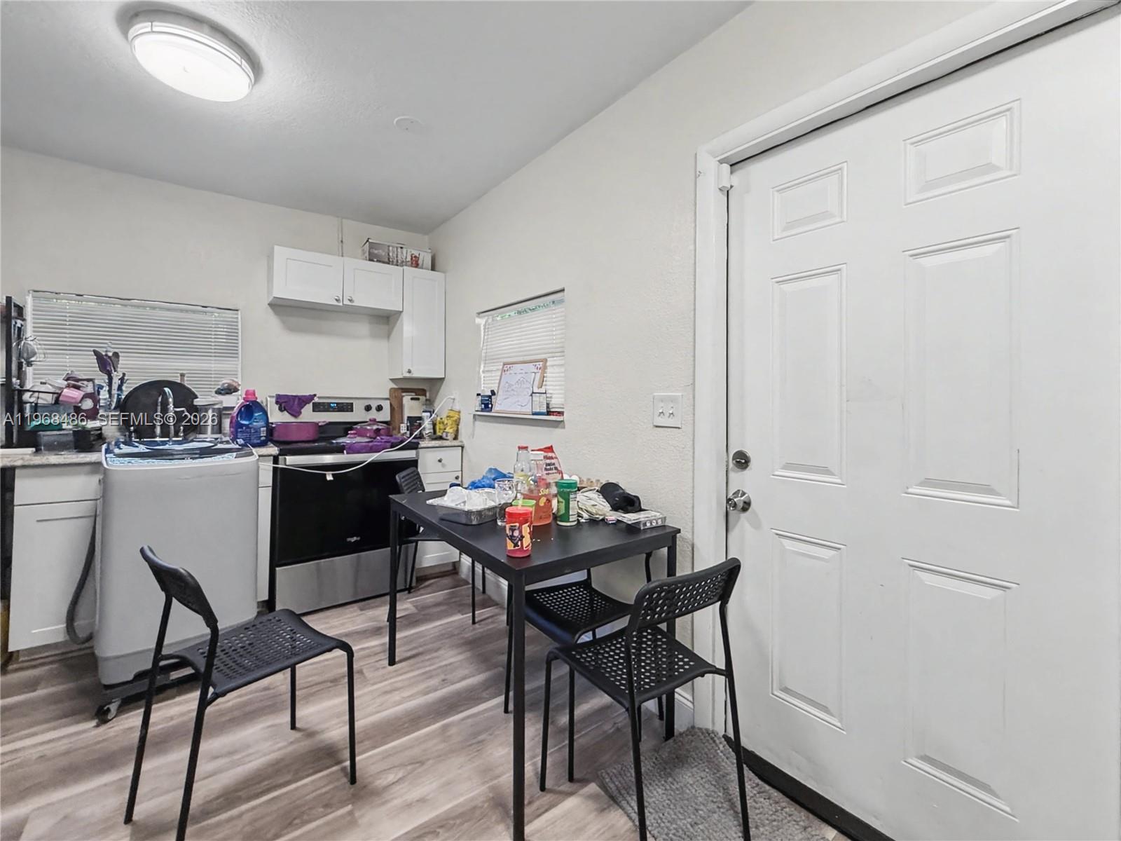 GARDEN CITY - Residential Income