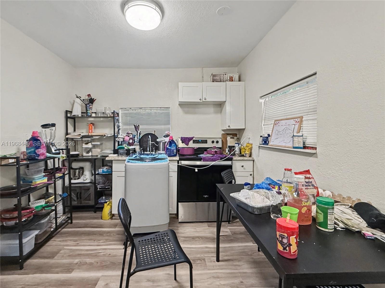 GARDEN CITY - Residential Income