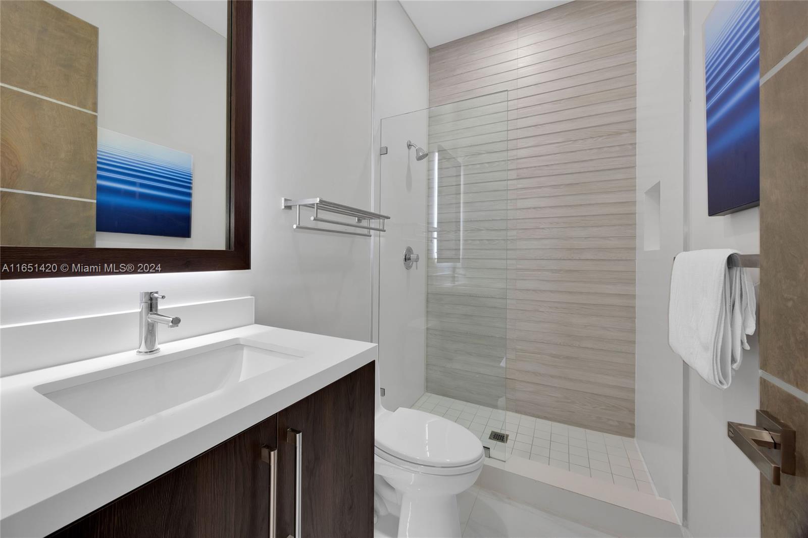 CENTER GROVE RESIDENCES C - Residential