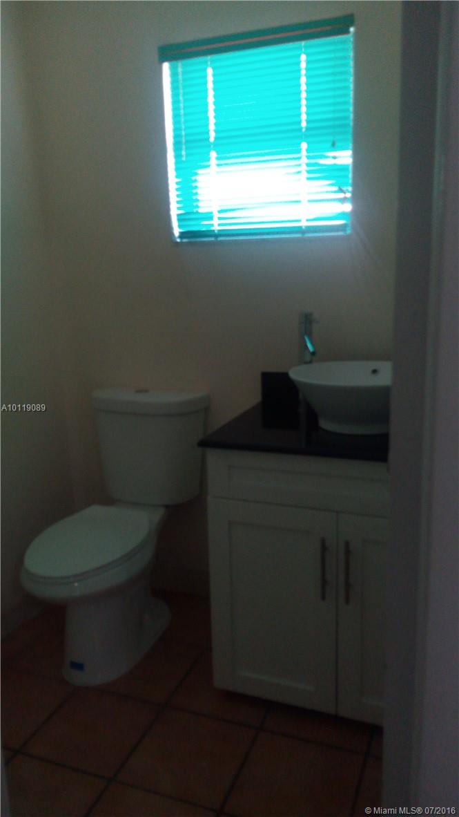 Pine Lake 96-41 B - Residential Lease