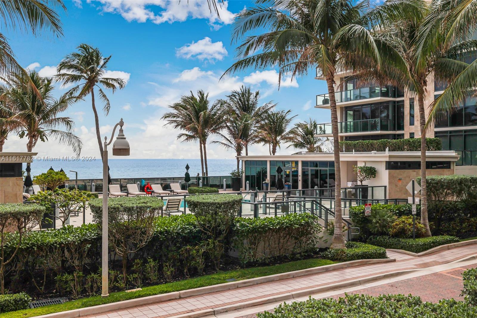 SAGE BEACH CONDO - Residential