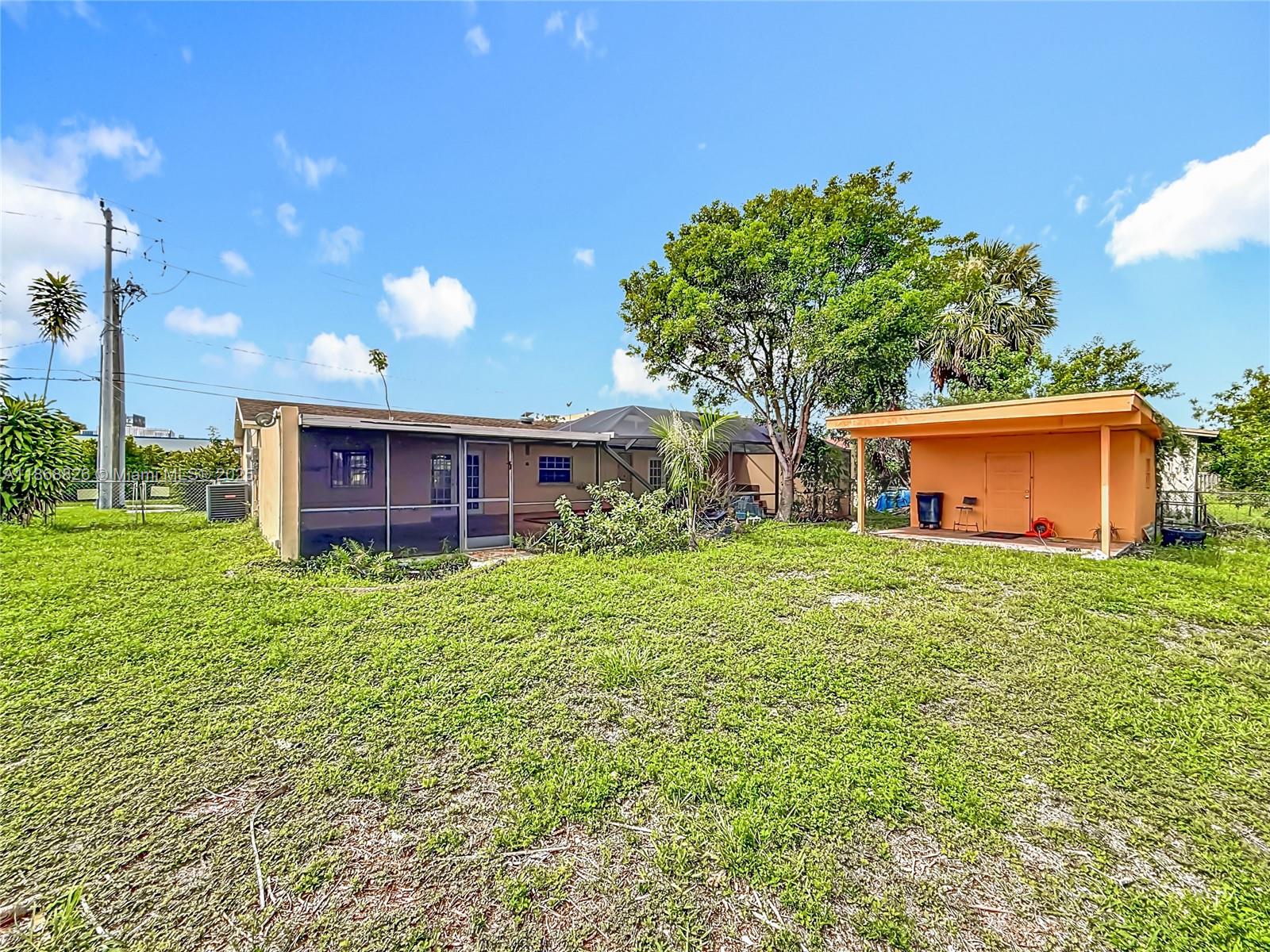 SCOTT LAKE MANOR SEC 8 - Residential