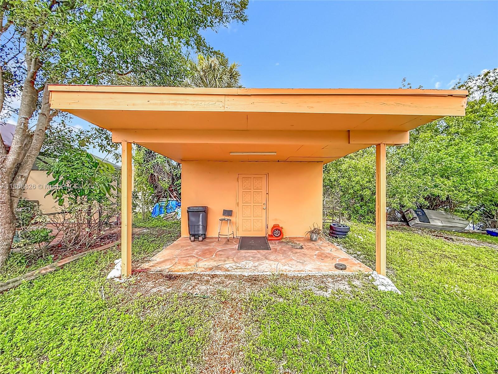 SCOTT LAKE MANOR SEC 8 - Residential