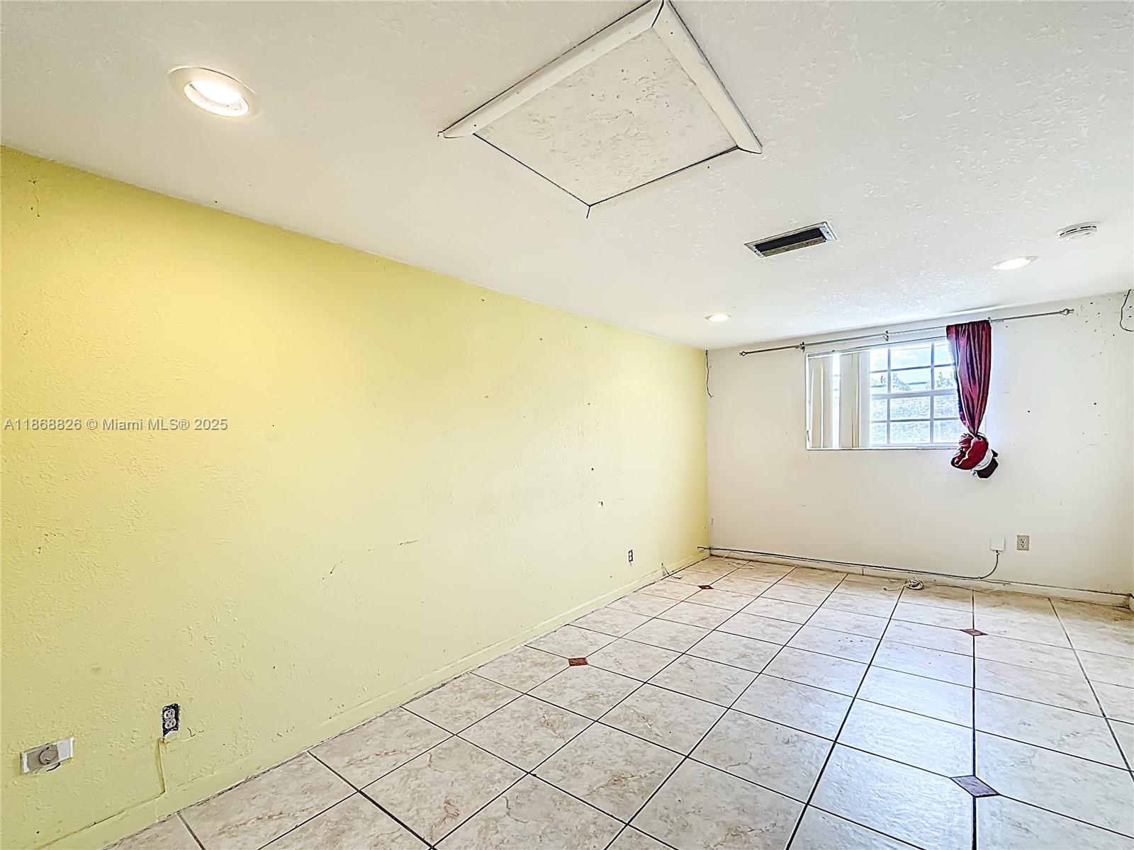 SCOTT LAKE MANOR SEC 8 - Residential