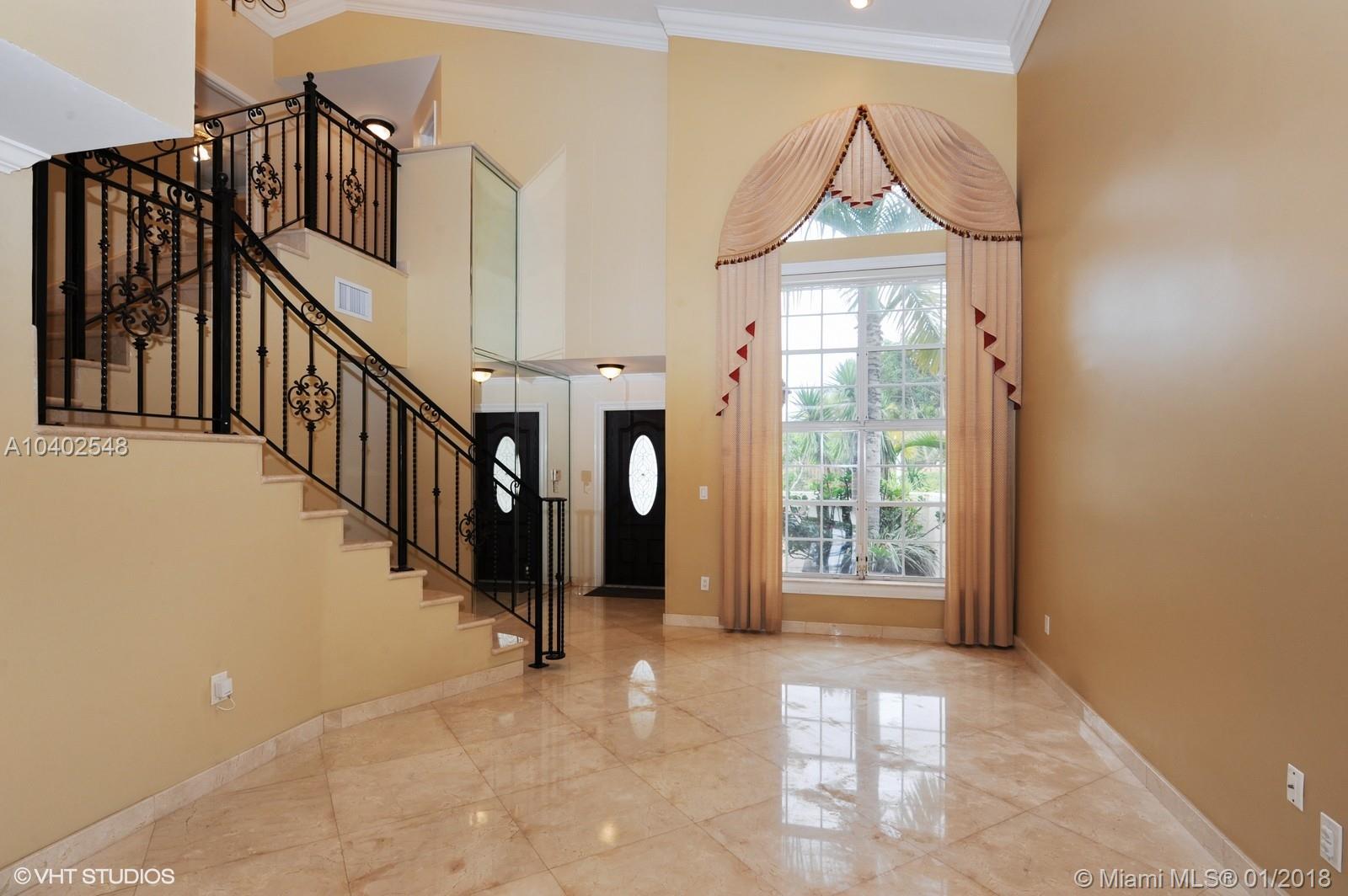 SUNFISH AT THE HAMMOCKS - Residential