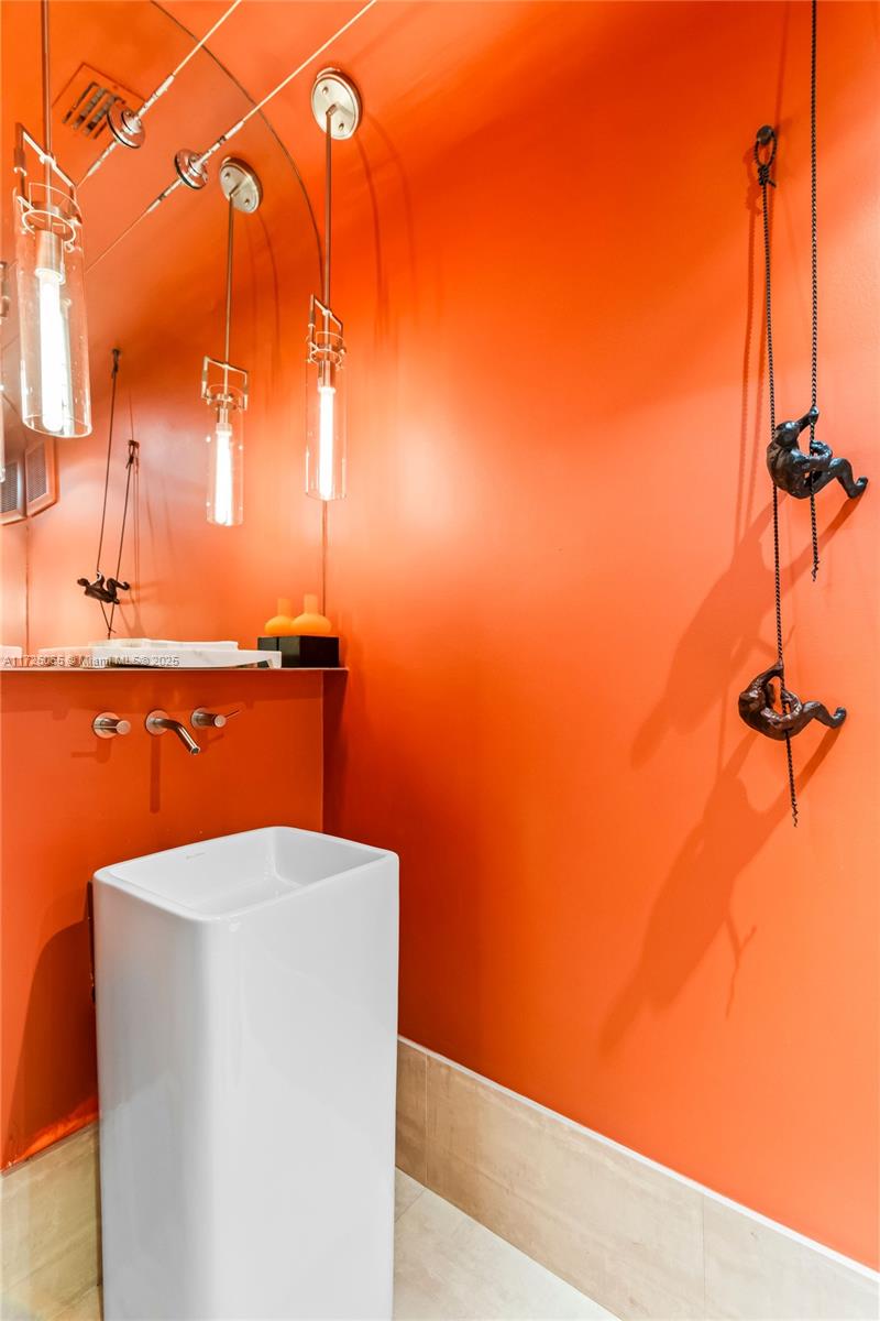 C GAB GRANADA SEC - Residential