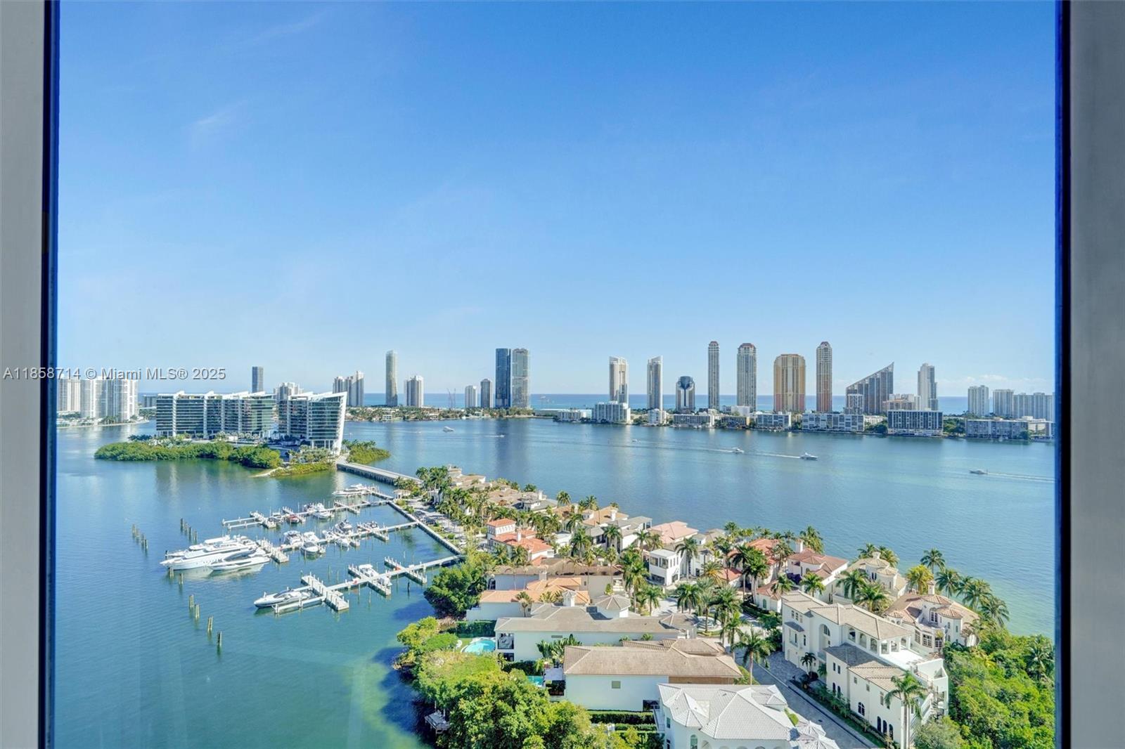 BELLAMARE @ WILLIAMS ISLA - Residential