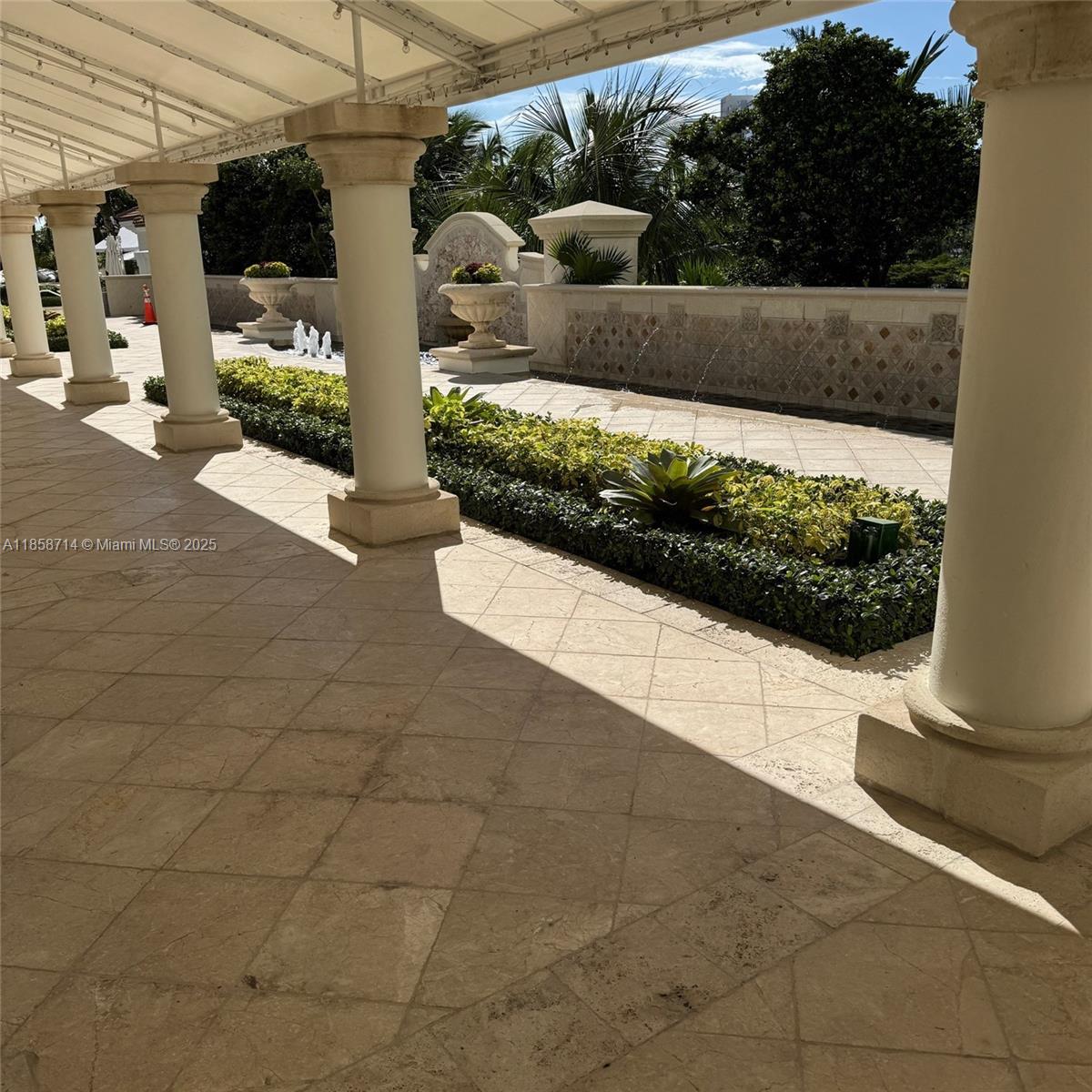 BELLAMARE @ WILLIAMS ISLA - Residential