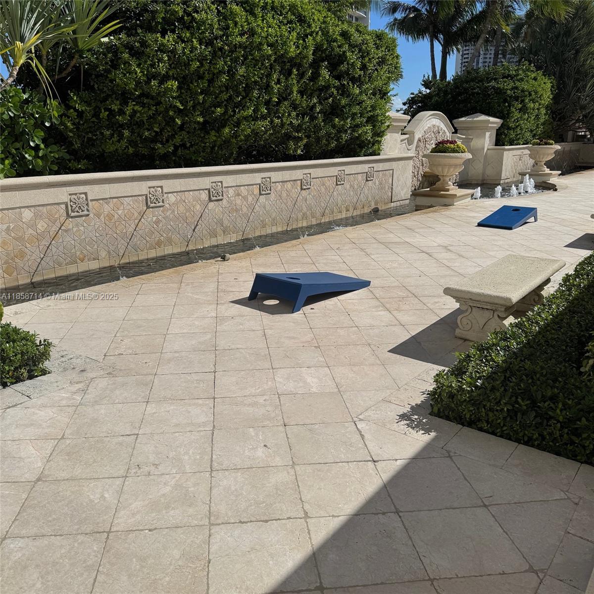 BELLAMARE @ WILLIAMS ISLA - Residential