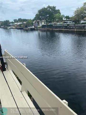 CORAL POINT CONDOMINIUM - Residential