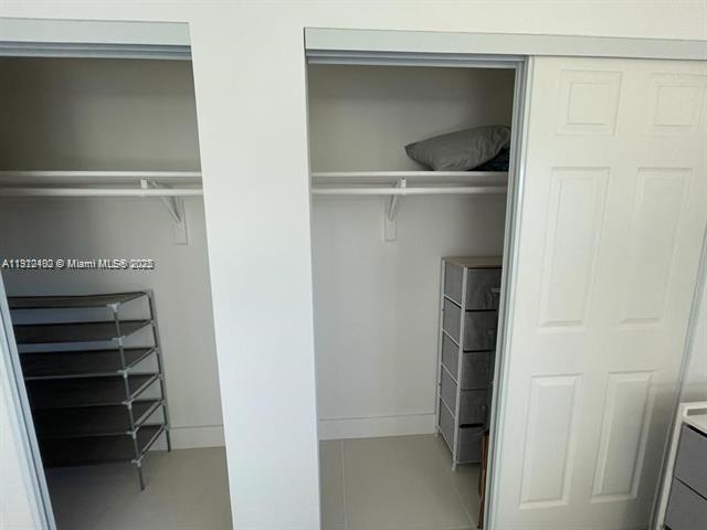 CORAL POINT CONDOMINIUM - Residential