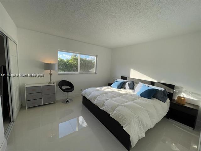 CORAL POINT CONDOMINIUM - Residential