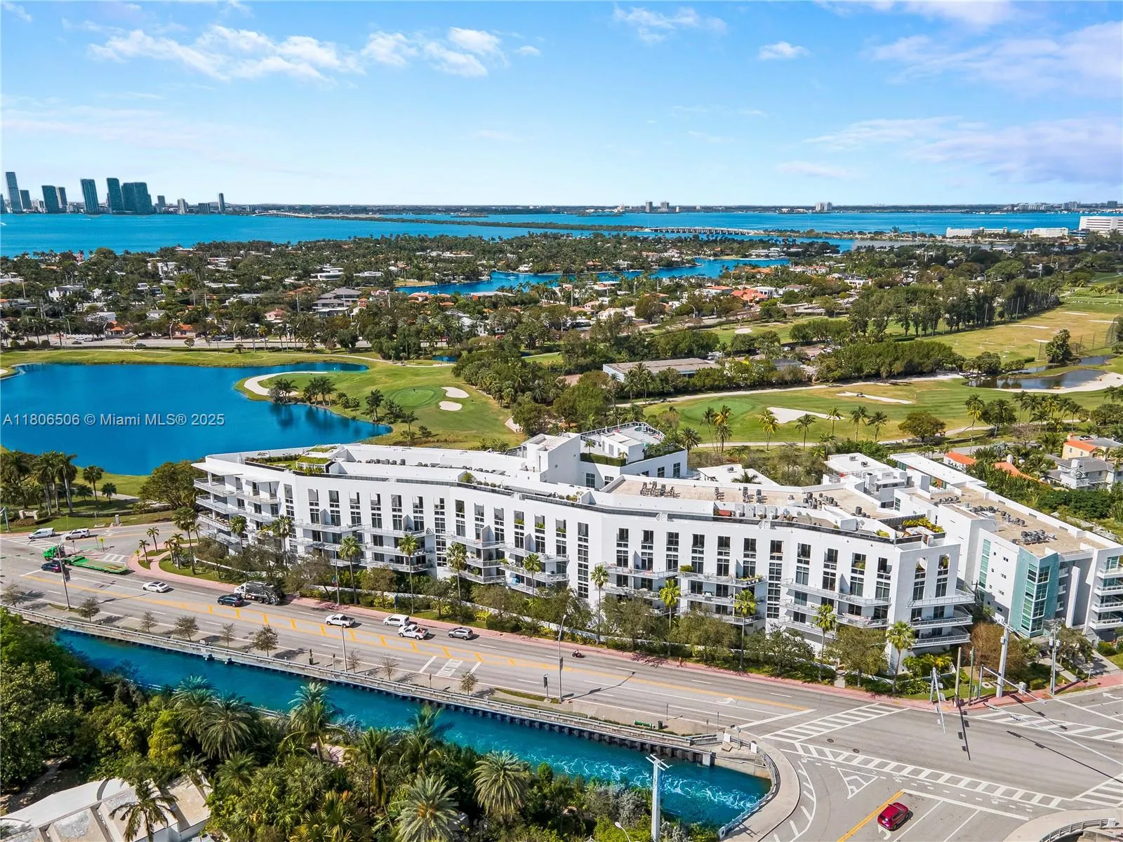 Miami Beach, Florida 33139, United States, 1 Bedroom Bedrooms, ,2 BathroomsBathrooms,Residential,Active,149022
