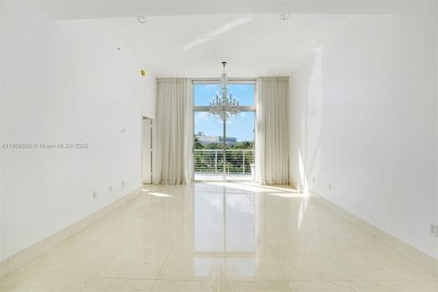 2001 Meridian Ave 516 Miami Beach FL 33139