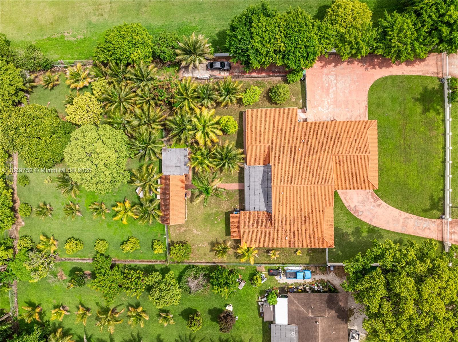 SWEETWATER ESTS SUB - Residential