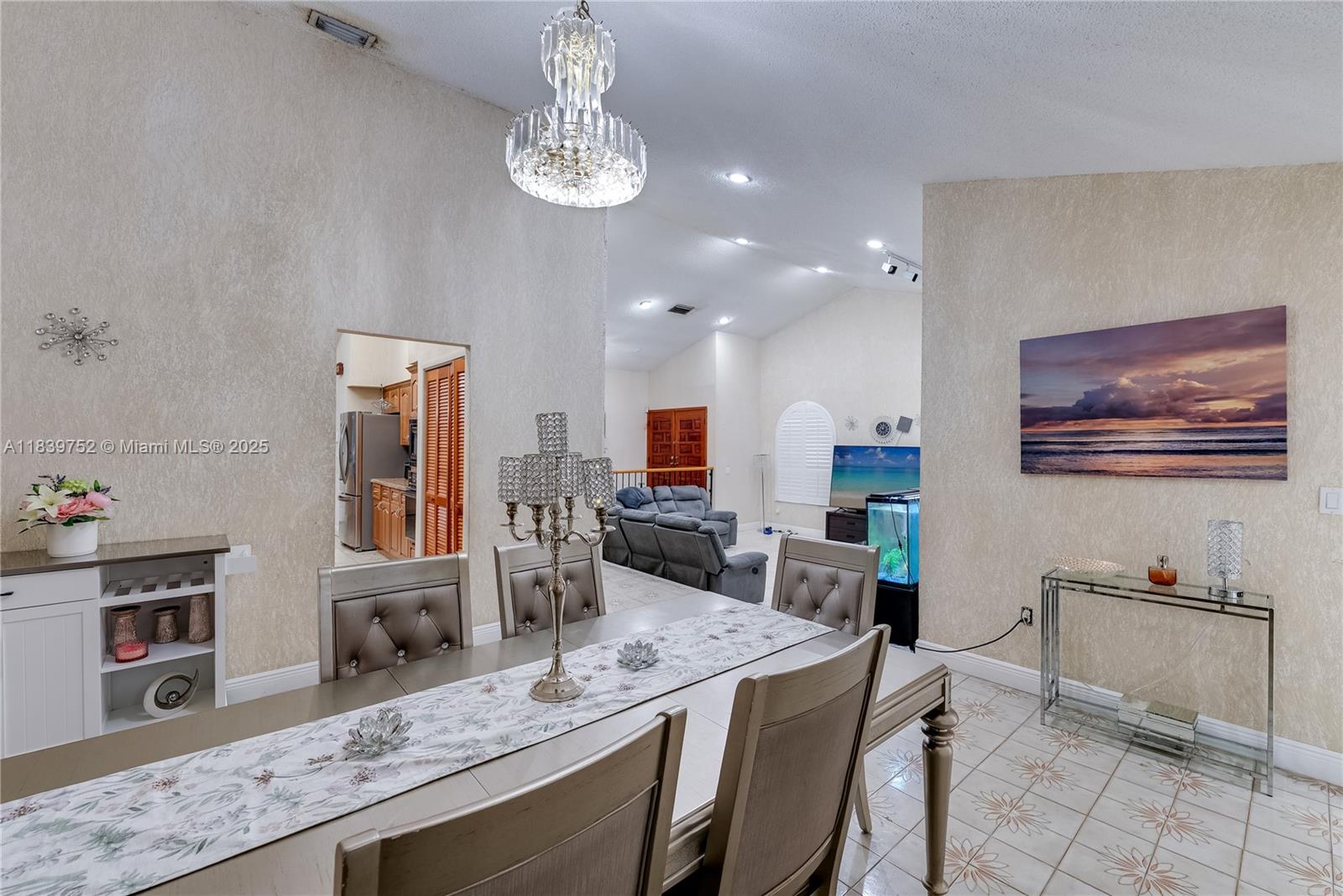 SWEETWATER ESTS SUB - Residential