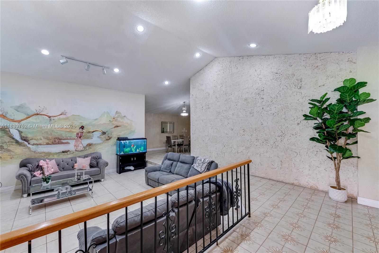 SWEETWATER ESTS SUB - Residential