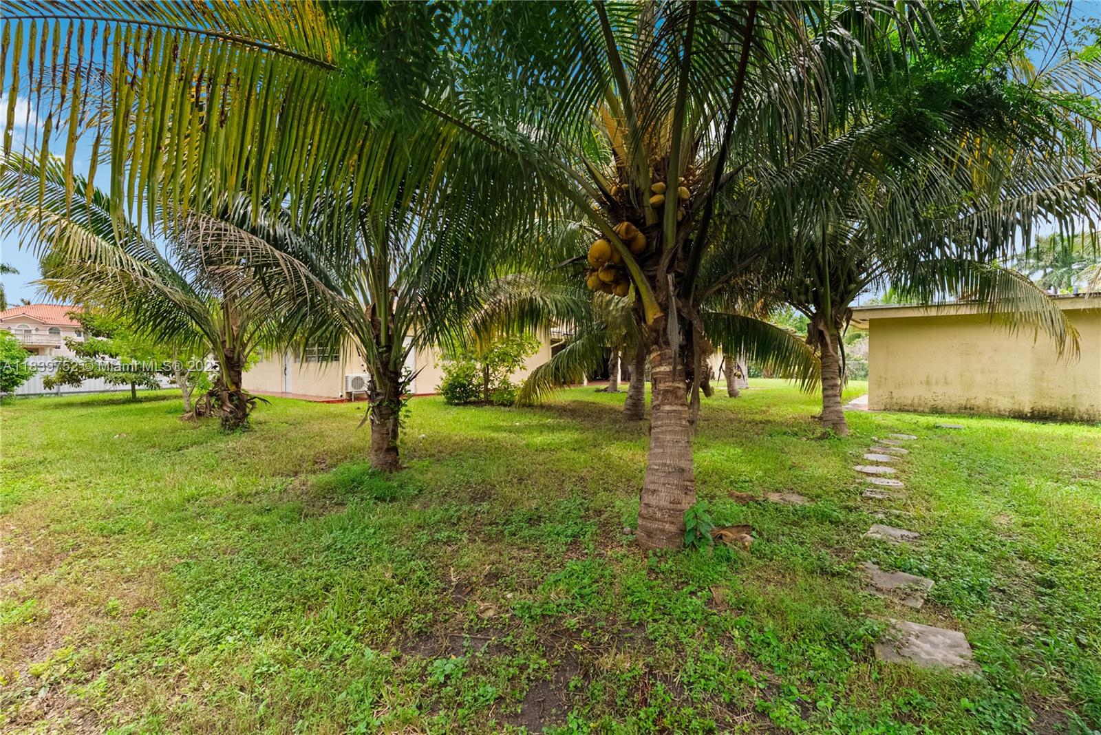 SWEETWATER ESTS SUB - Residential