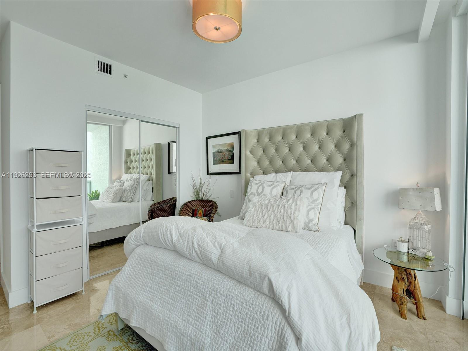 THE PENINSULA CONDO - Residential