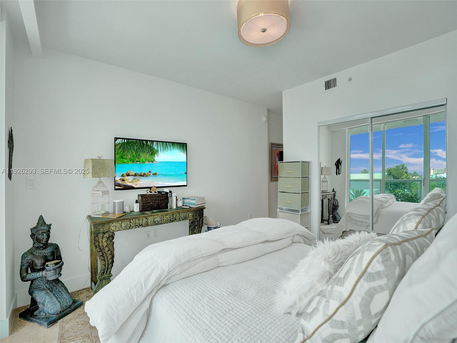 THE PENINSULA CONDO - Residential