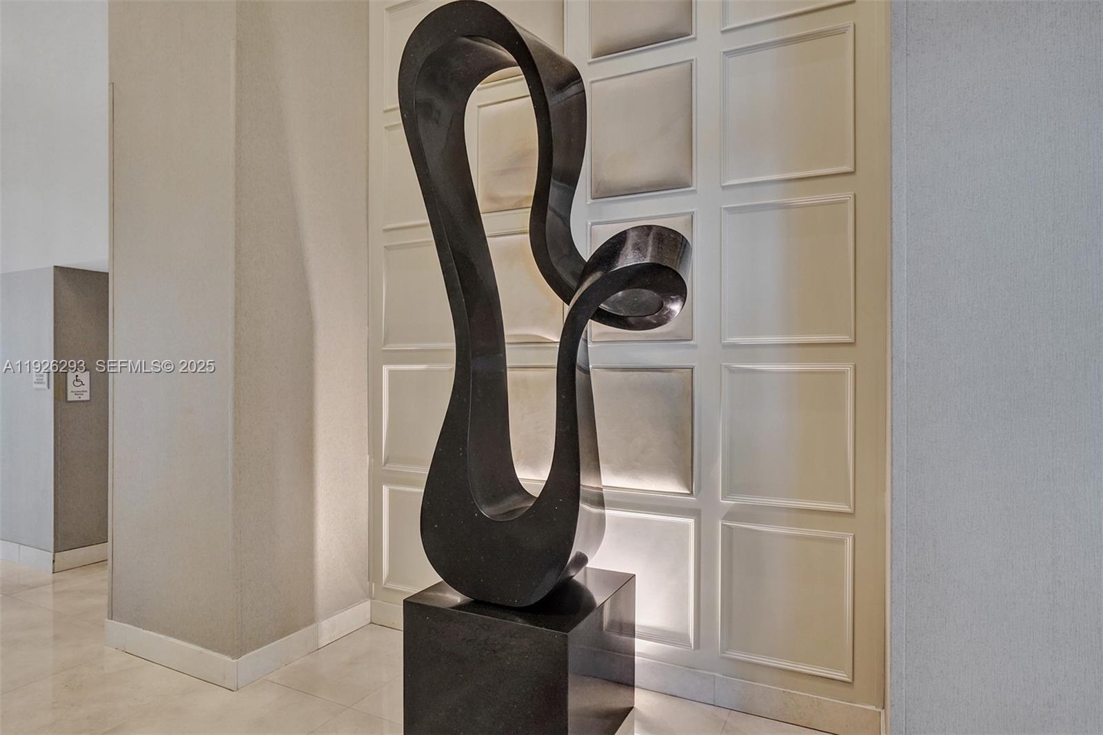 THE PENINSULA CONDO - Residential