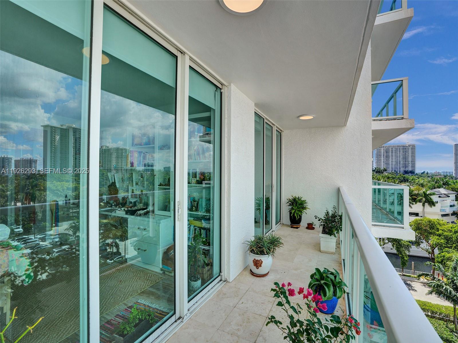 THE PENINSULA CONDO - Residential