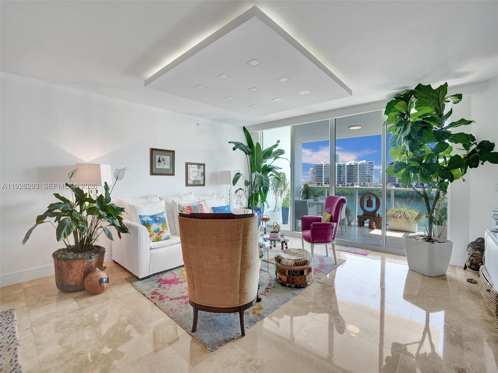 THE PENINSULA CONDO - Residential