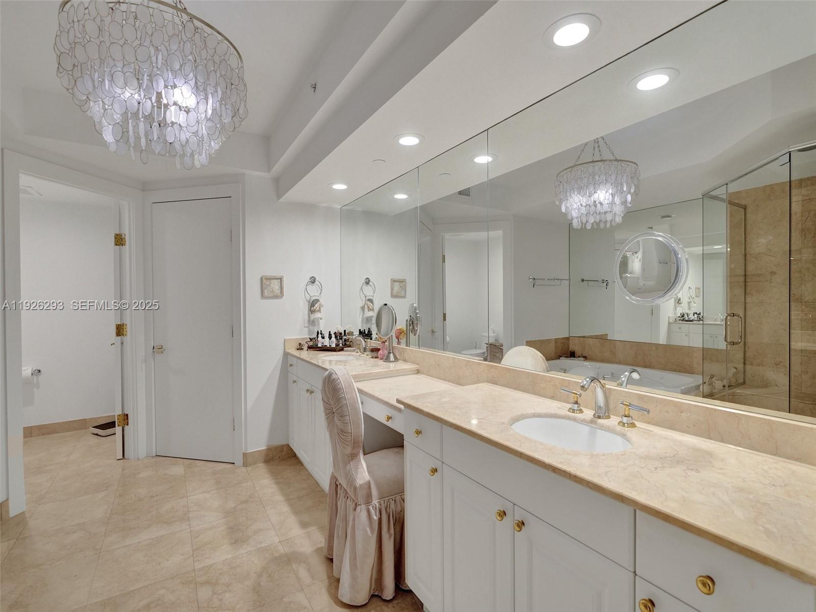 THE PENINSULA CONDO - Residential