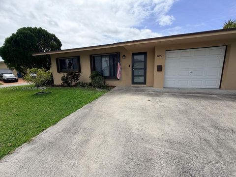 4900 NW 53rd Ct Tamarac FL 33319
