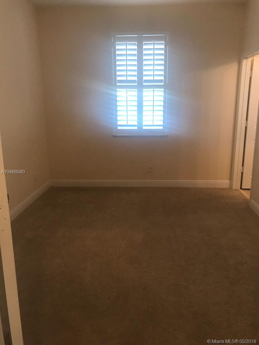 MONTCLAIR MIRAMAR - Residential