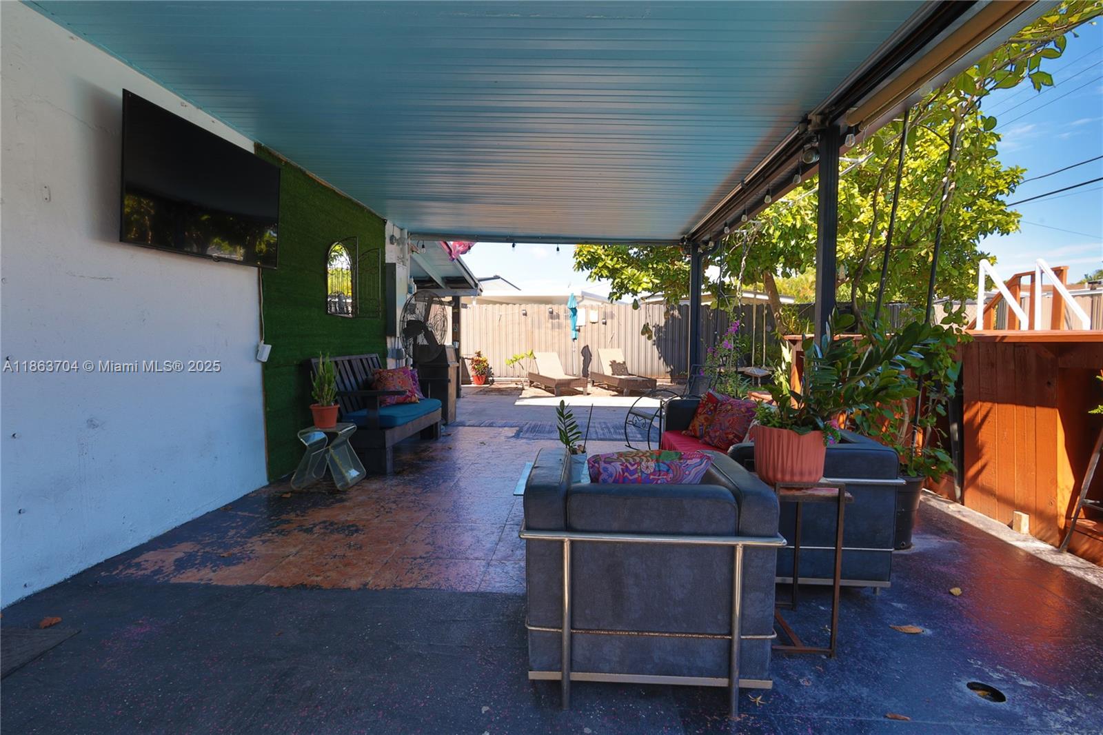 ESSEX VILLAGE 6TH ADDN - Residential