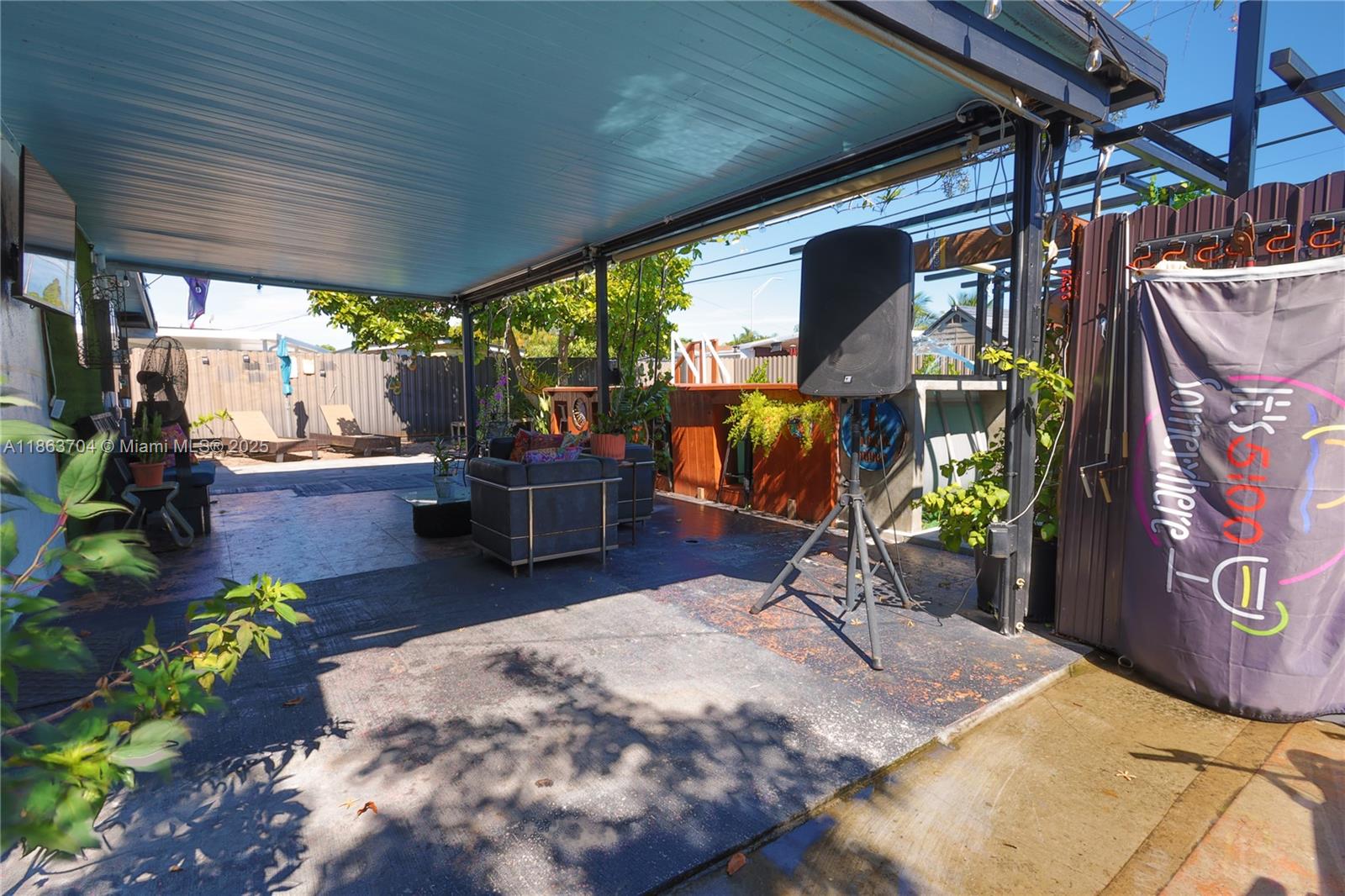 ESSEX VILLAGE 6TH ADDN - Residential