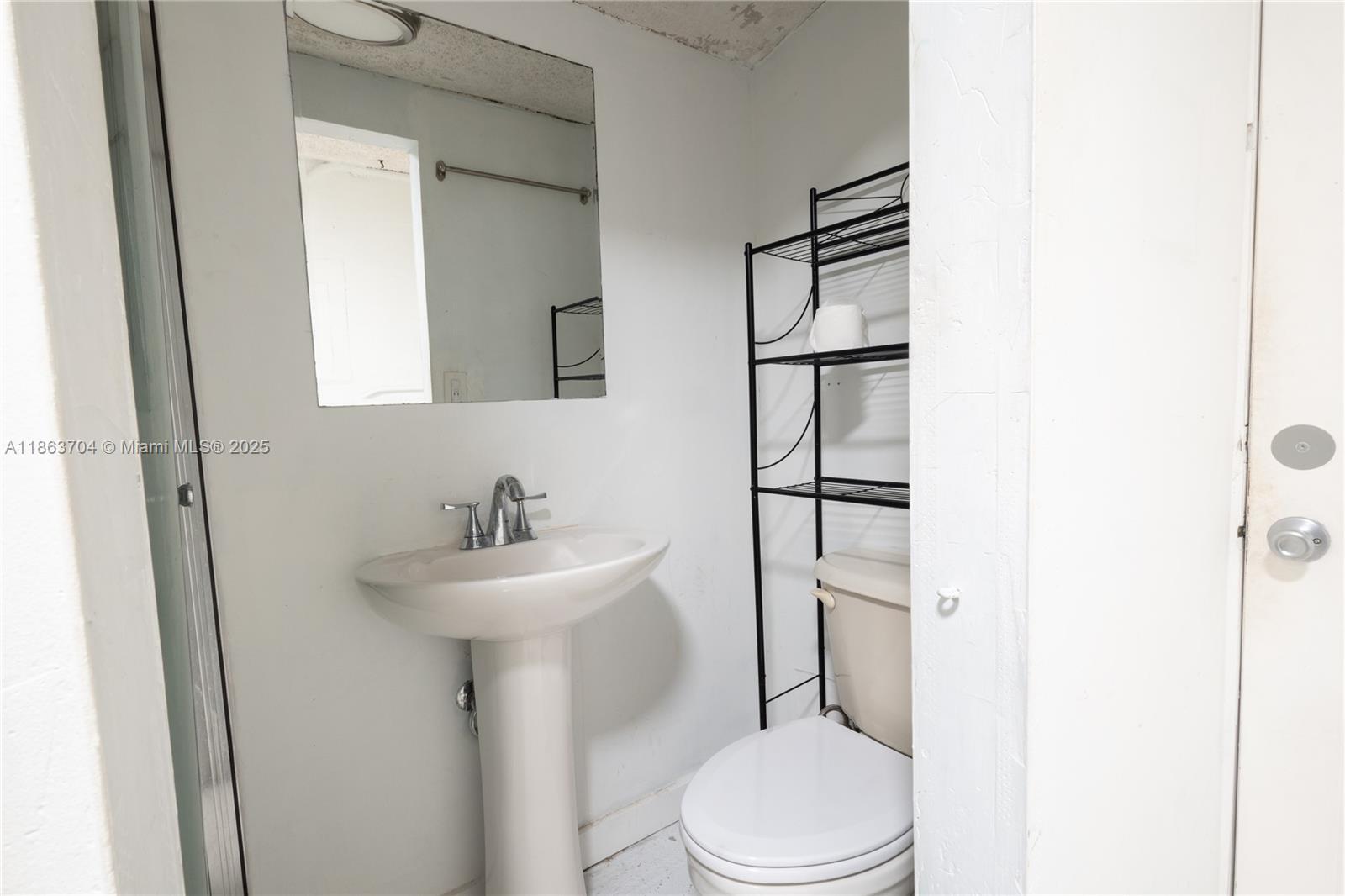 ESSEX VILLAGE 6TH ADDN - Residential