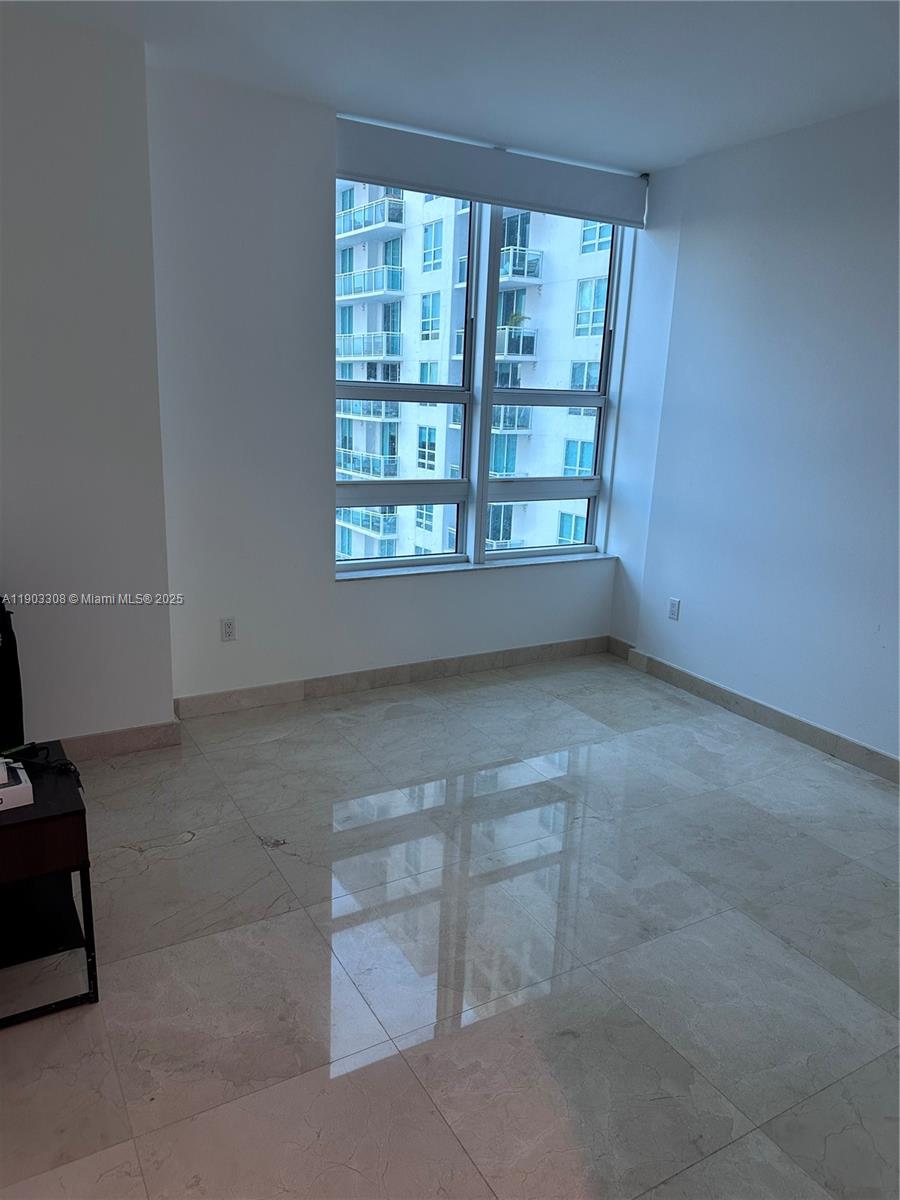 950 Brickell Bay Dr 3505