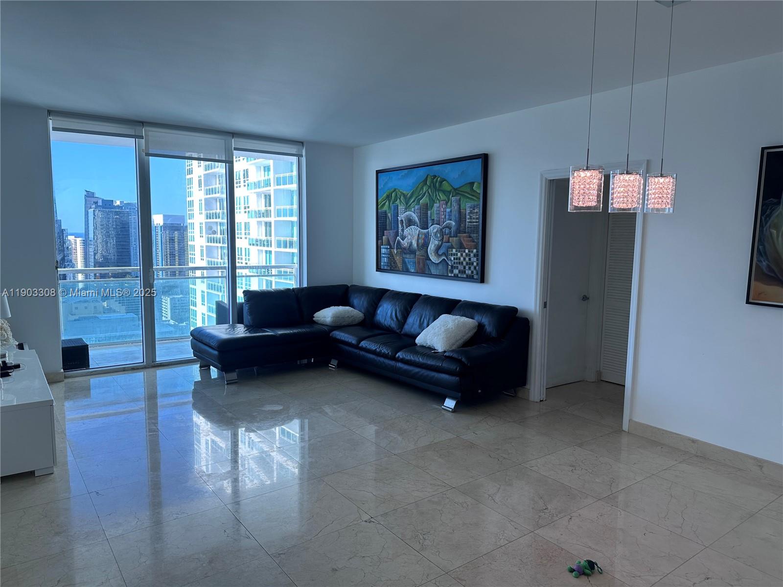 THE PLAZA 851 BRICKELL CO - Residential Lease