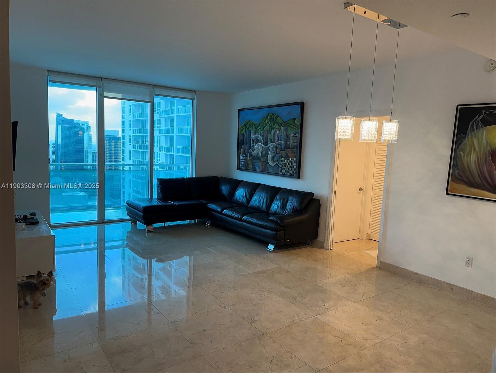 THE PLAZA 851 BRICKELL CO - Residential Lease