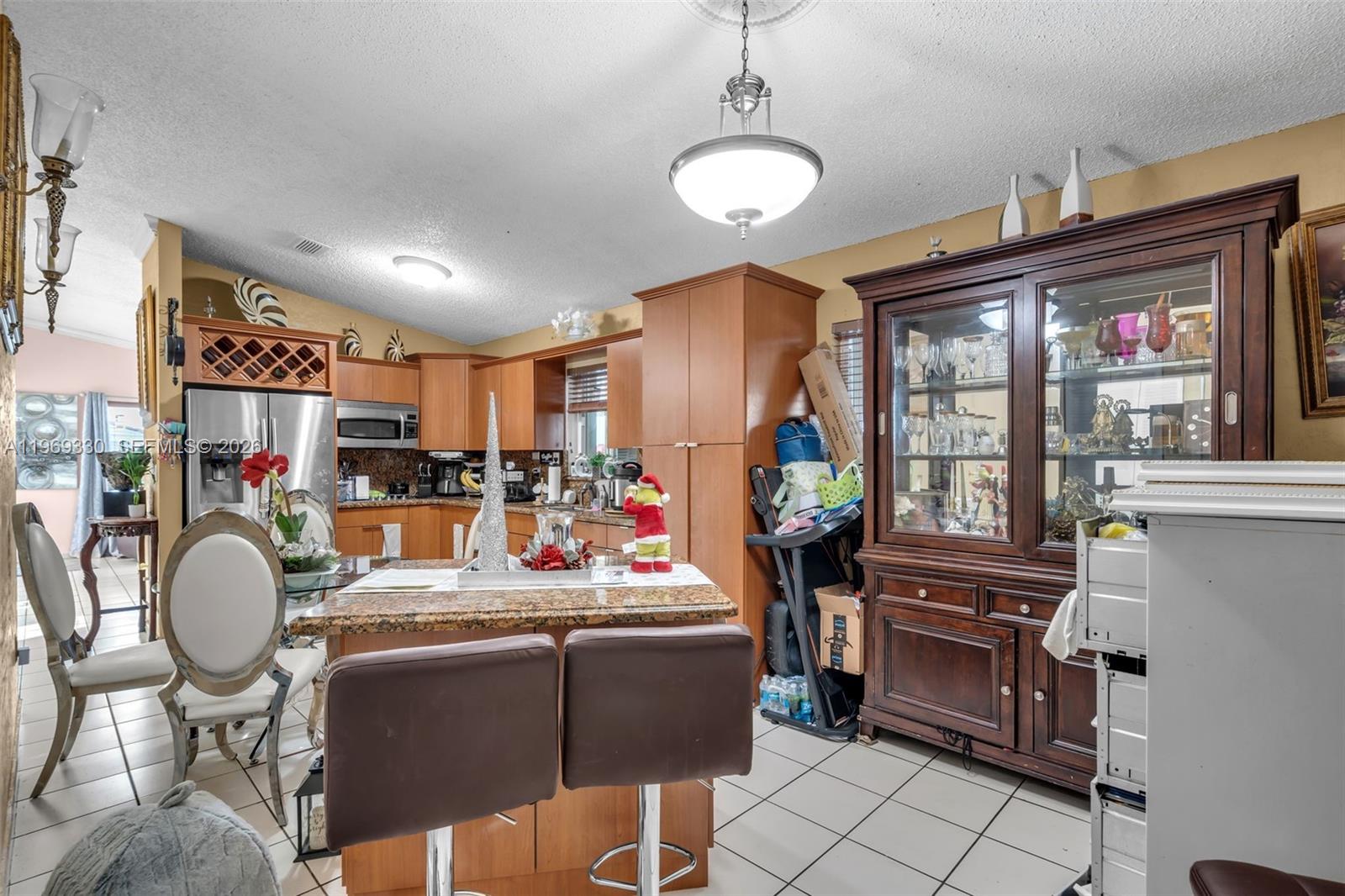 1ST ADDN TO ROBLES GARDEN - Residential