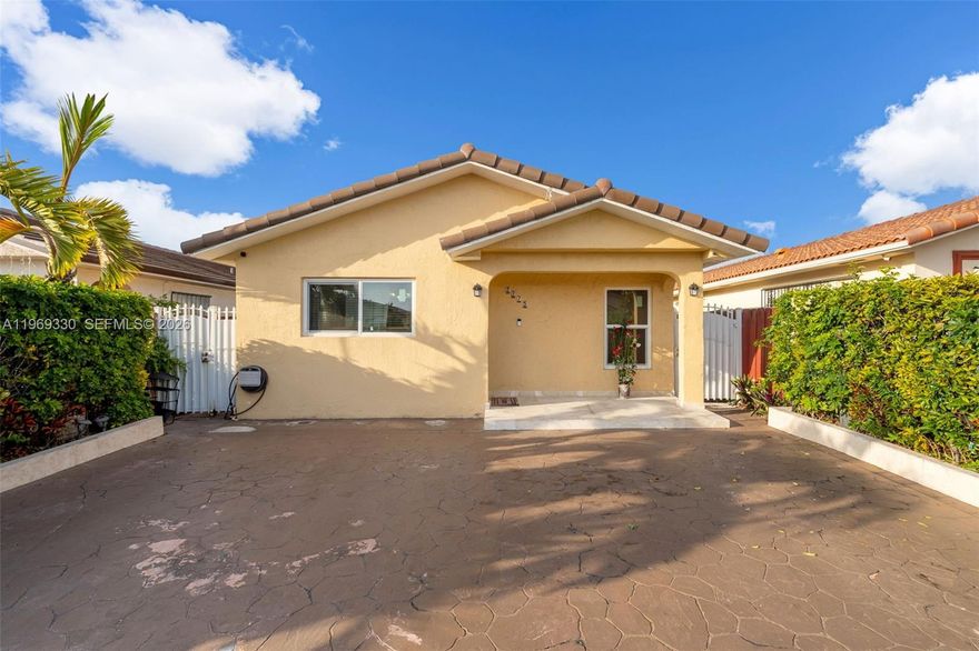 Excellent 3-bedroom, 2-bathroom property located in Hialeah Gardens, featuring a modern efficiency unit. The home includes a 2022 roof, impact doors and windows, and solar panels. The seller will pay off the solar panels at closing (approximately $30,000), providing very low energy costs.
Don’t miss this opportunity!
All information is deemed reliable but should be independently verified.