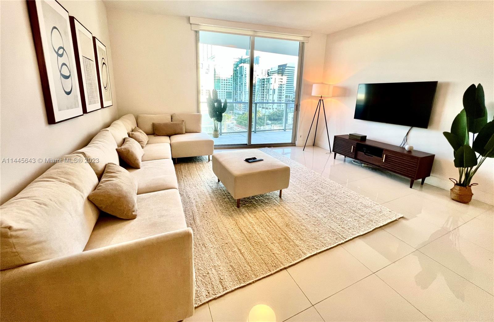 BRICKELL TEN CONDO - Residential Lease