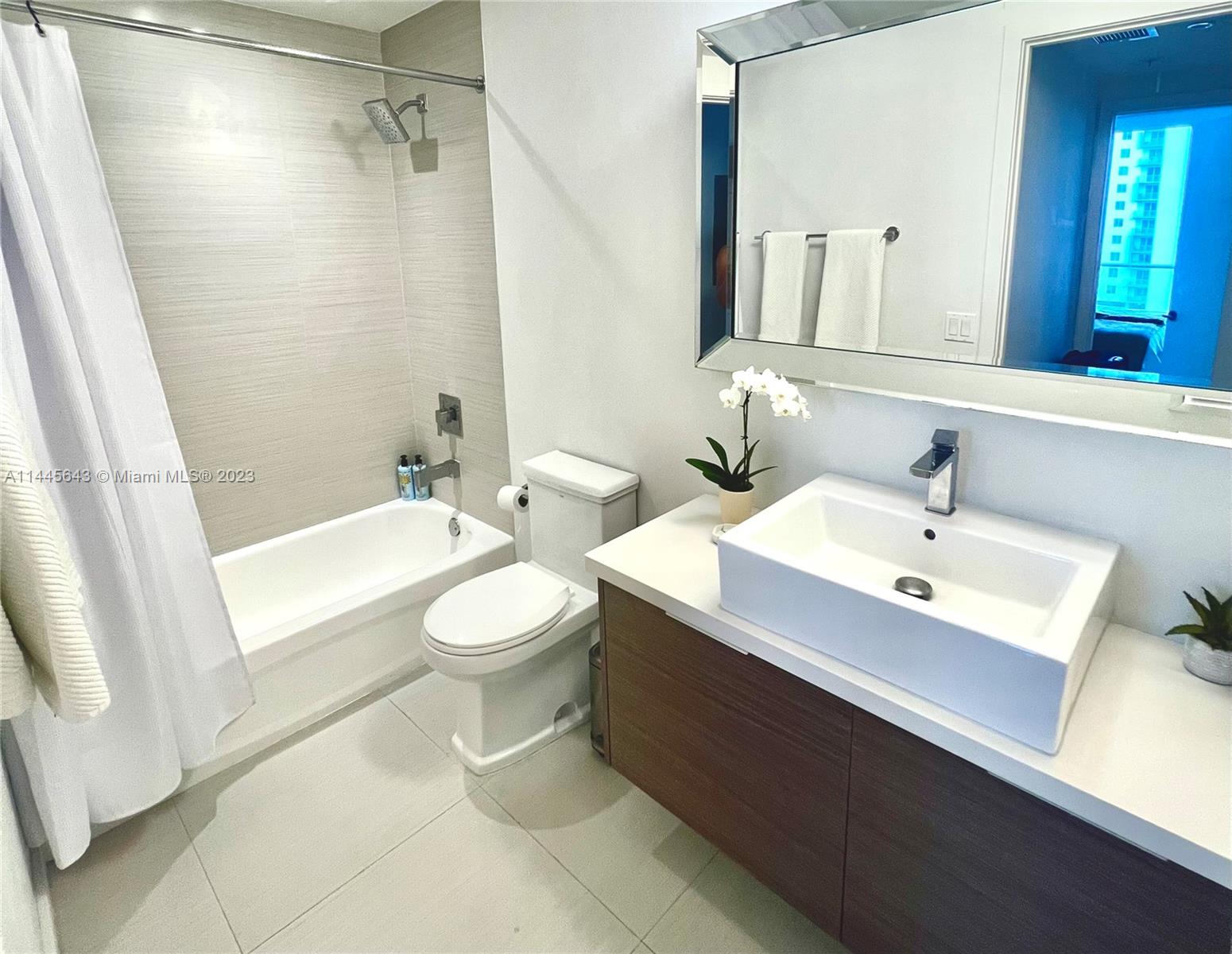 BRICKELL TEN CONDO - Residential Lease