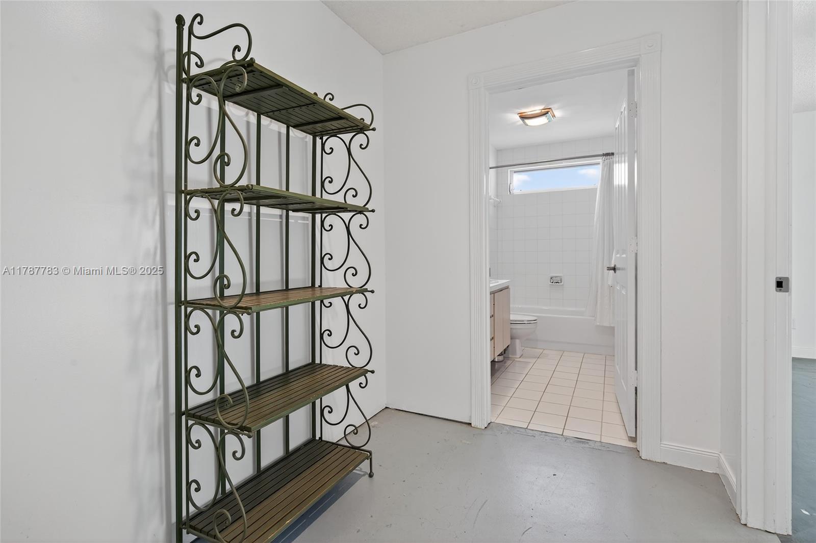 OAKS-SUNTERRACE 2 - Residential