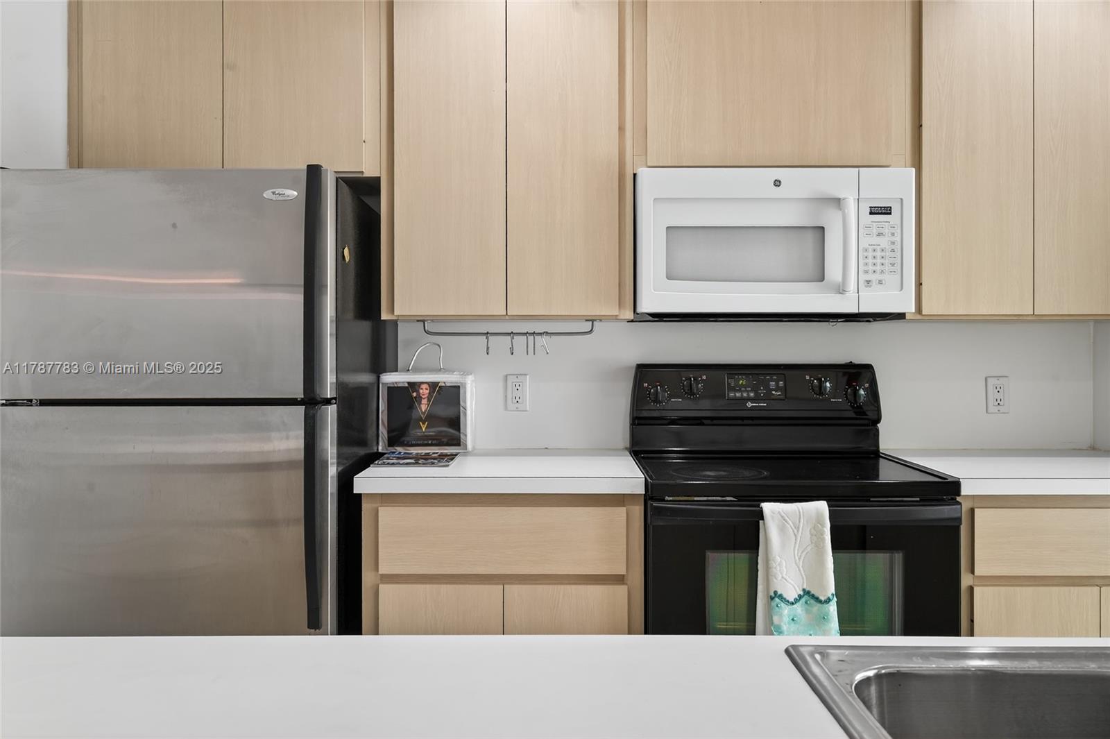 OAKS-SUNTERRACE 2 - Residential