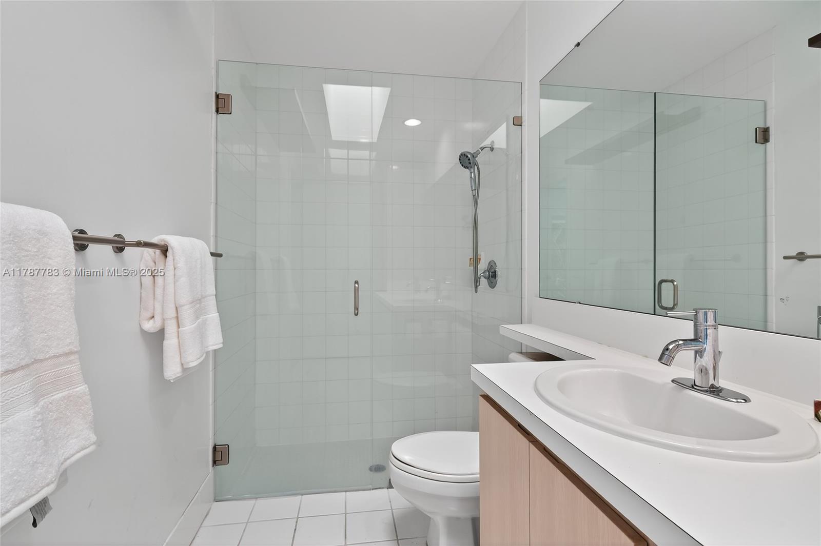 OAKS-SUNTERRACE 2 - Residential