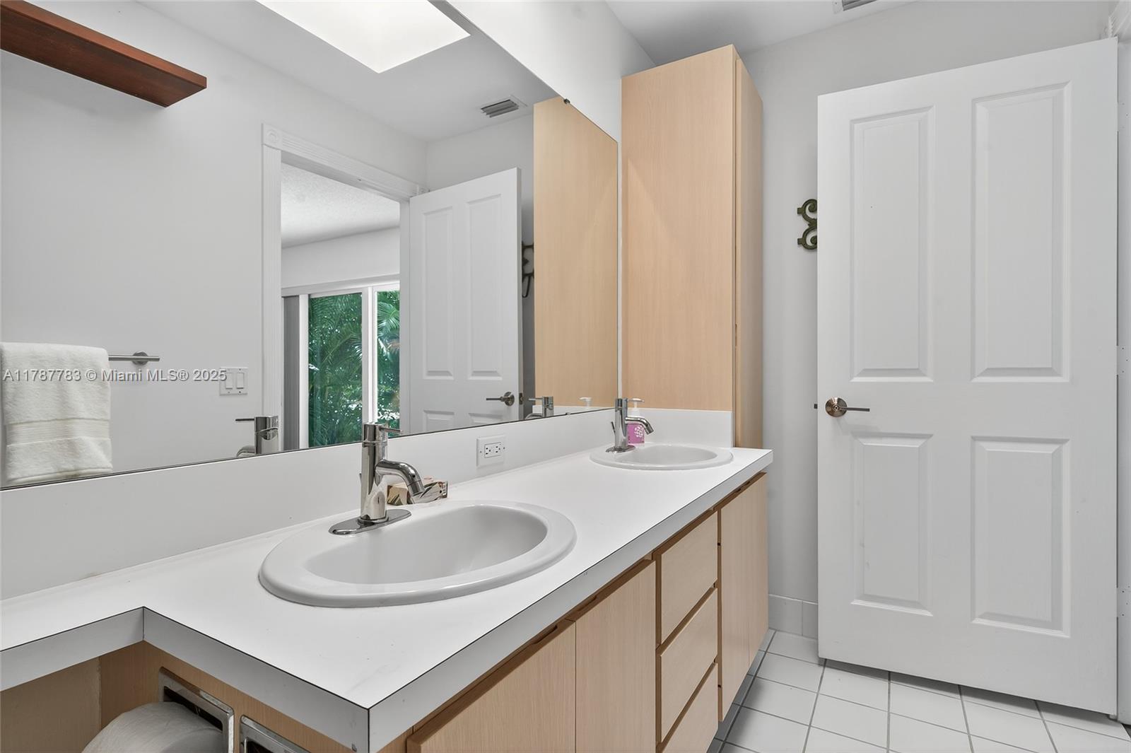 OAKS-SUNTERRACE 2 - Residential