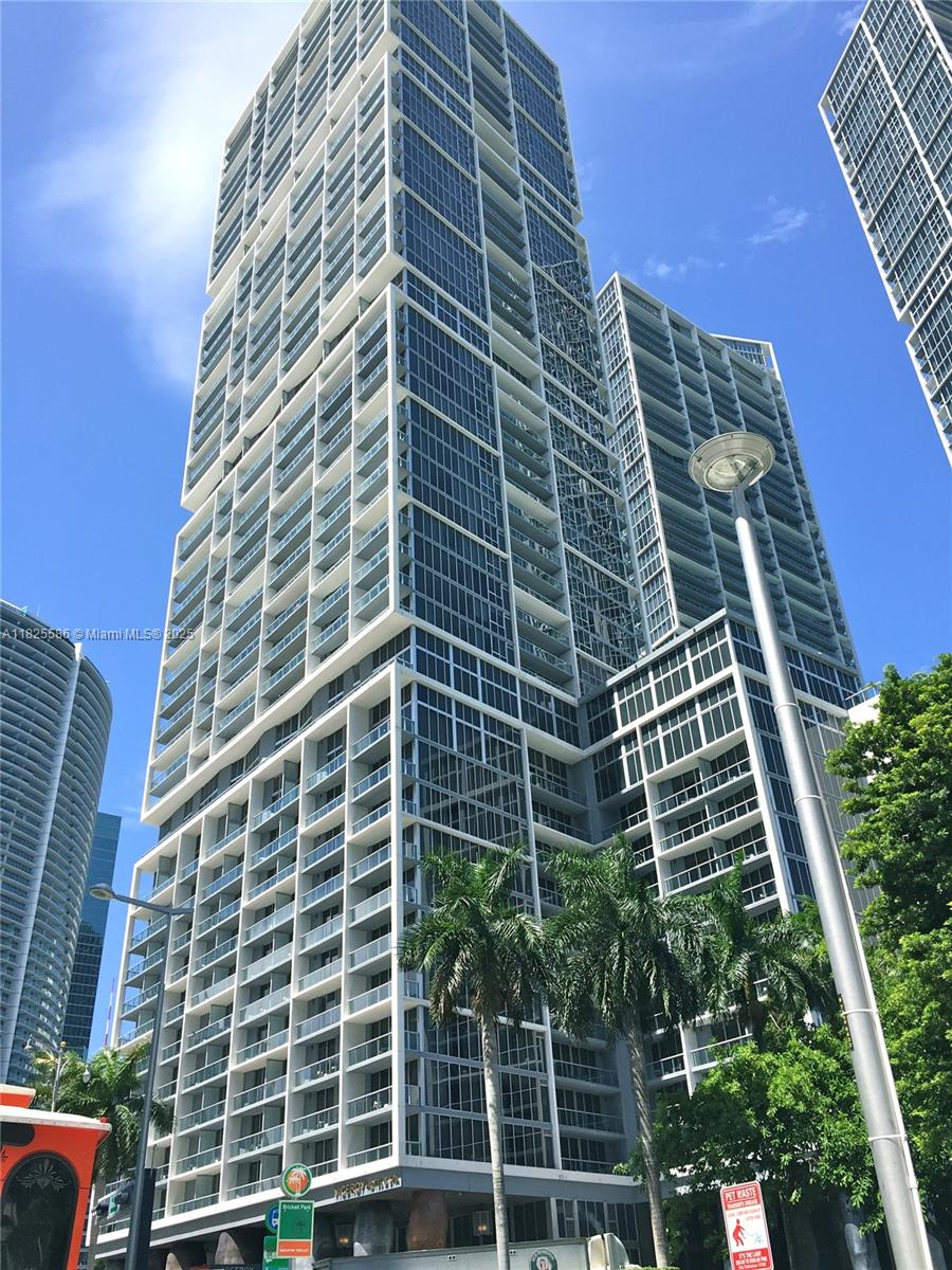, Miami, FL, 33131/$505,000 4 4154855443