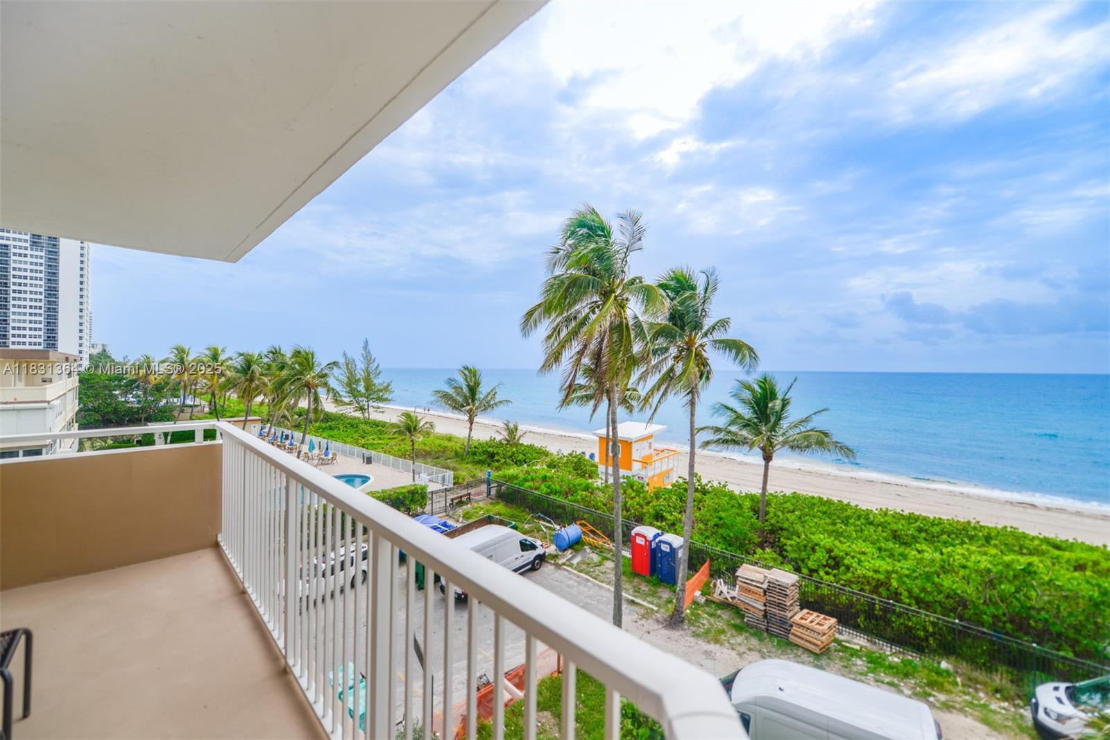 HEMISPHERES CONDO - Residential