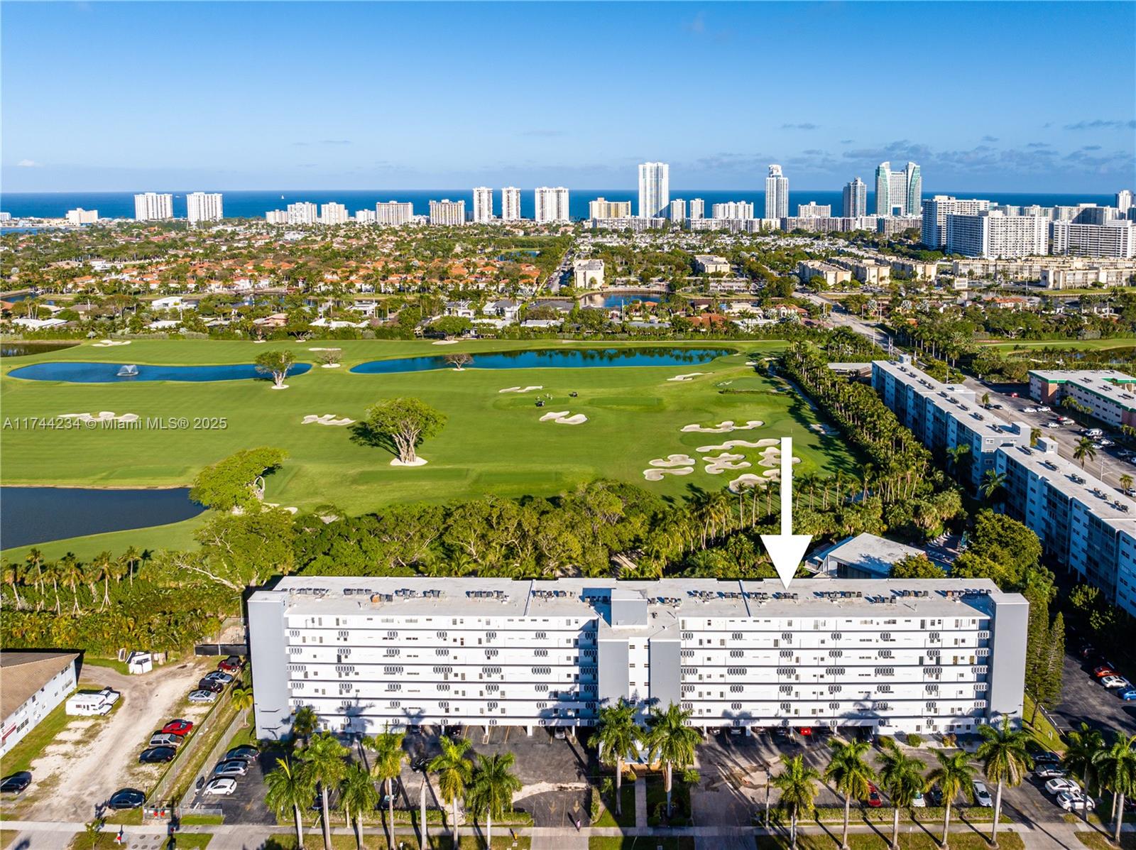 Property for Sale at 1000 Ne 14th Ave 709, Hallandale Beach, Broward County, Florida - Bedrooms: 1 
Bathrooms: 2  - $180,000
