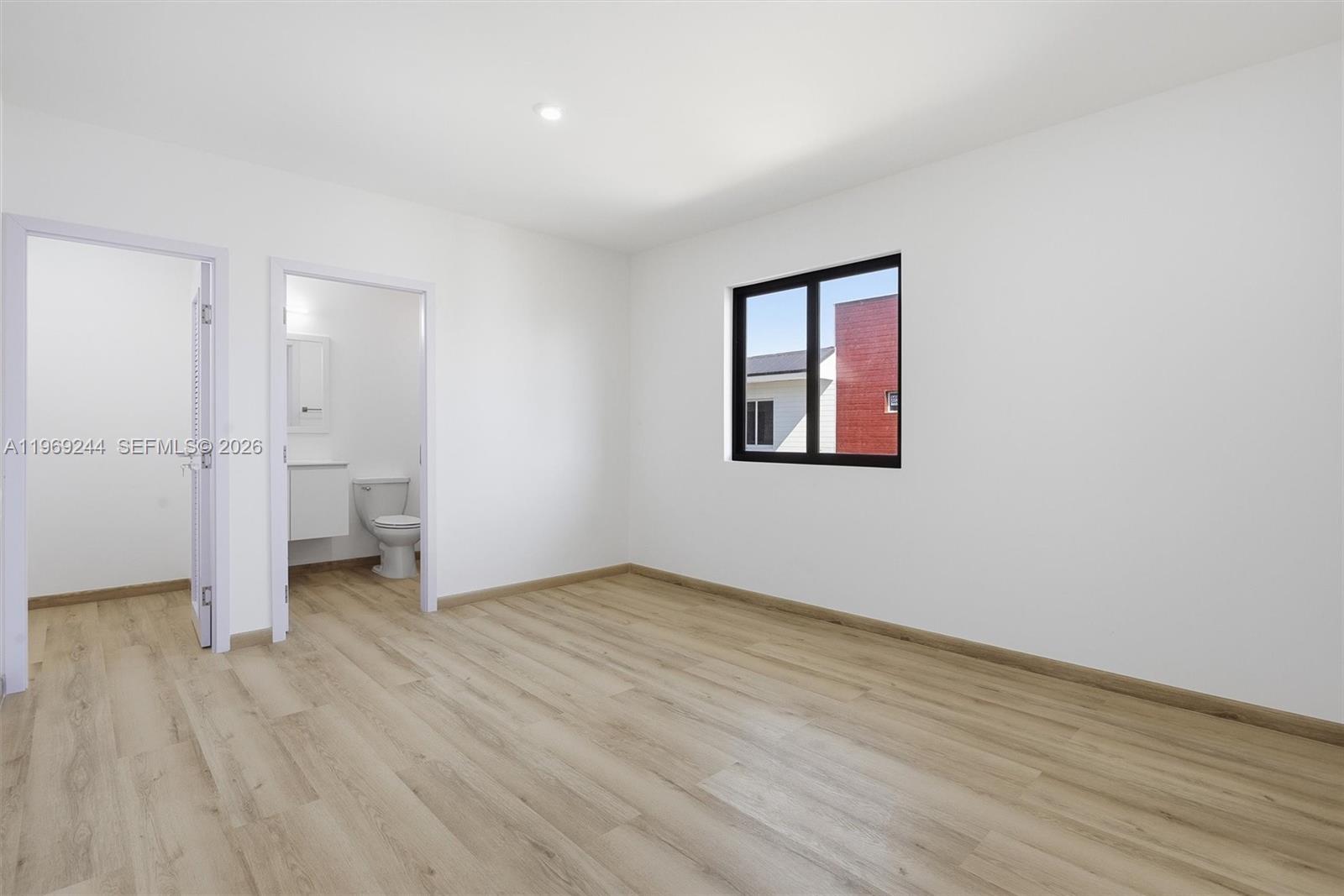 GREEN PARK SUB - Residential Lease